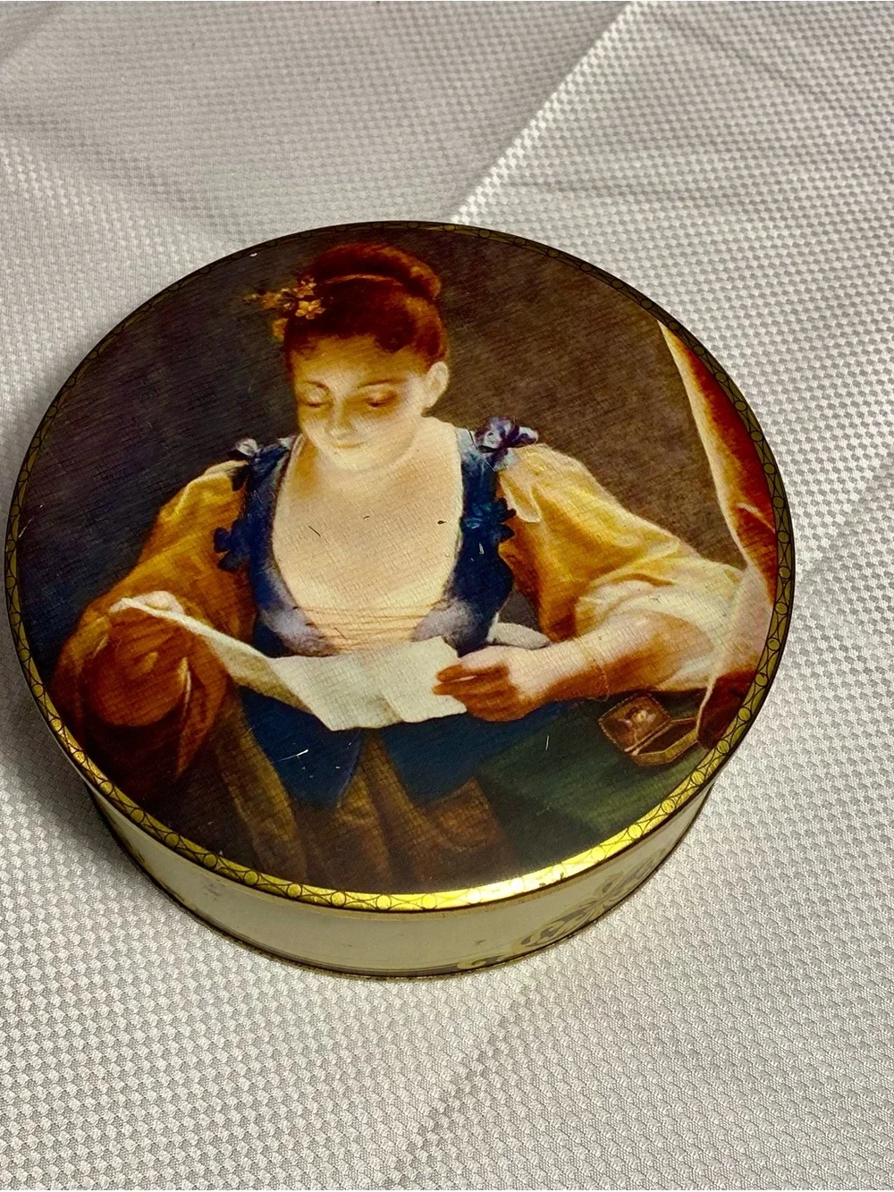 Vintage Decorative Round Trinket Tin/Painted Woman Motif/Gold Trim sewing items